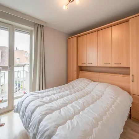 In Near The Кнокке-Хейст